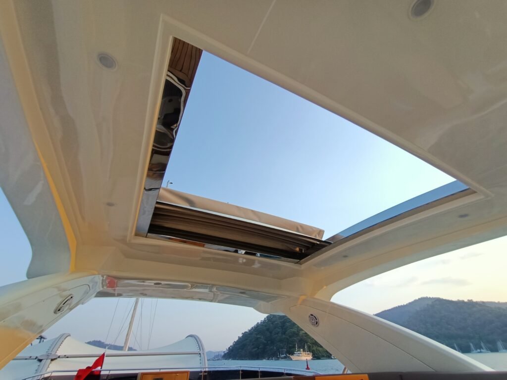Yat ve Tekne Sunroof Kayışı | Dayanıklı ve Uzun Ömürlü Çözümler
