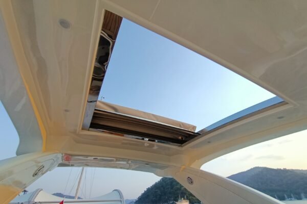 Yat ve Tekne Sunroof Kayışı | Dayanıklı ve Uzun Ömürlü Çözümler